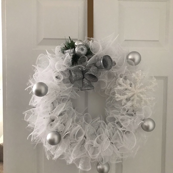 Meet your Posher, Lisa! - Picture 1 of 1